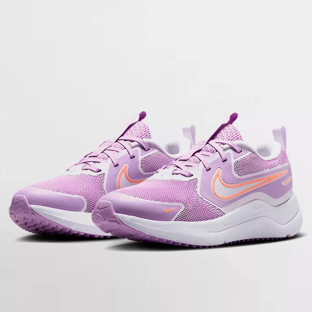 Nike Cosmic Runner