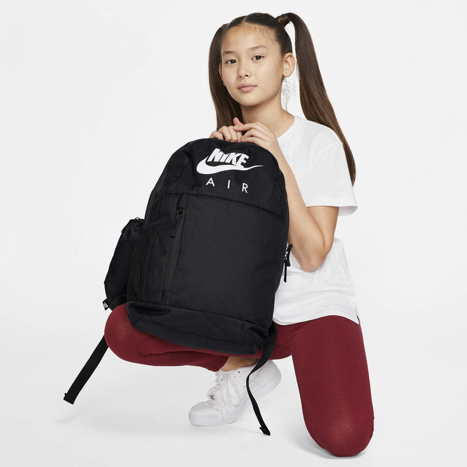 MOCHILA NIKE ELEMENTAL PARA NIÑOS (20L)