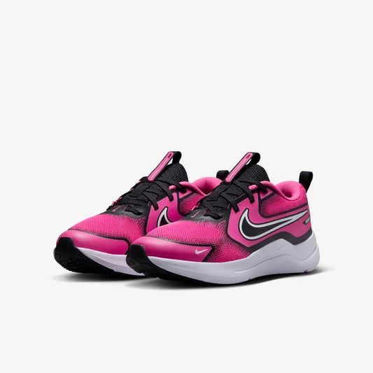 Nike Cosmic Runner