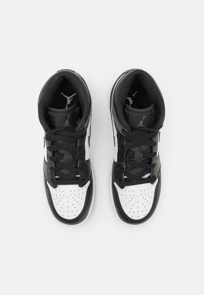 Nike Air Jordan 1 Mid
