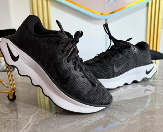 CALZADO DEPORTIVA NIKE MOTIVA MASCULINO